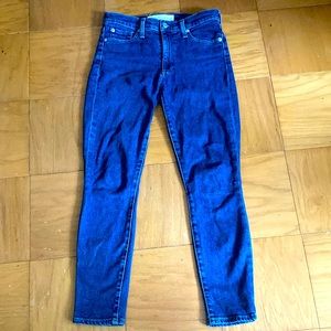 Gap True Skinny High Rise size 26p